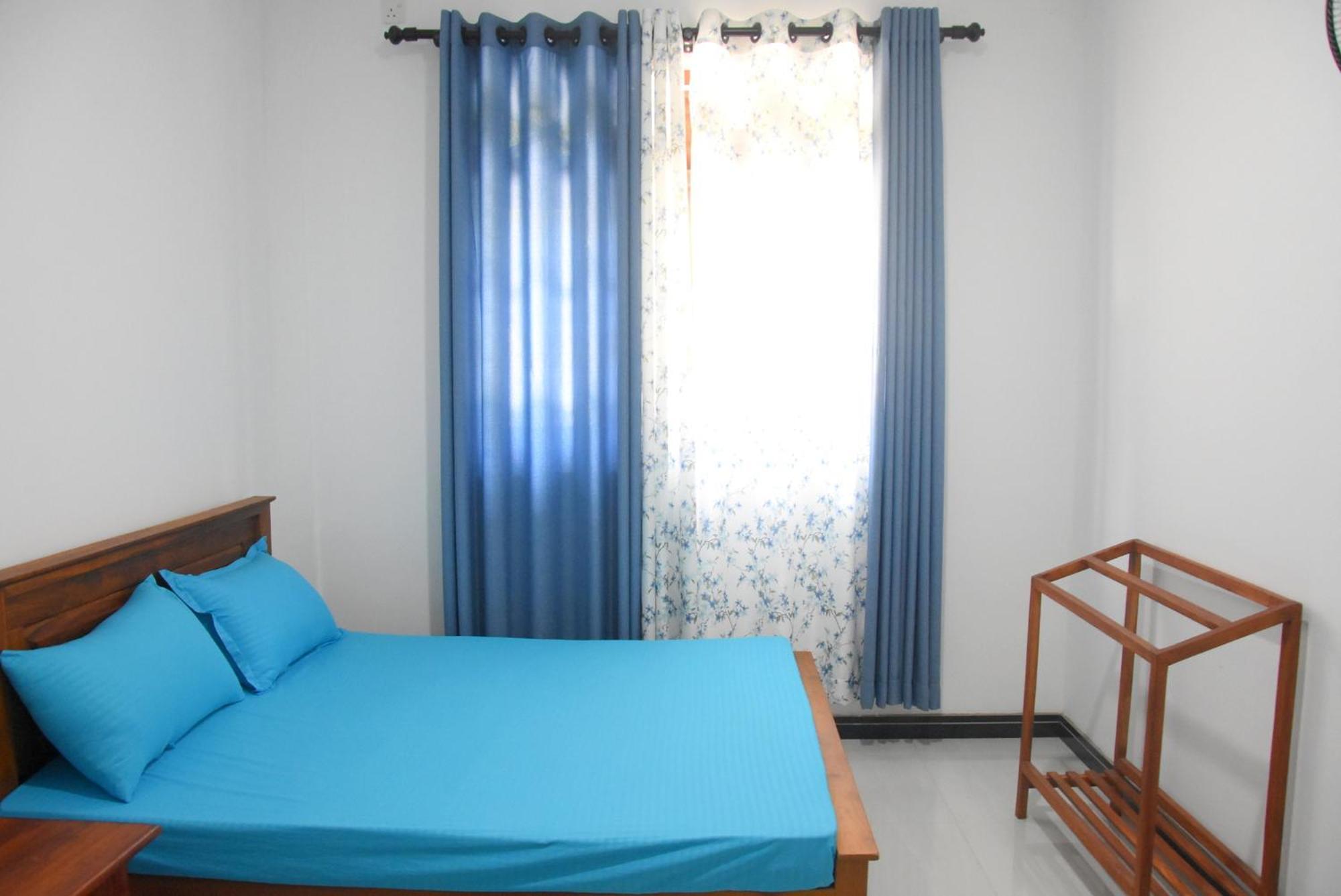 Silverline Guest House Anuradhapura Exterior photo