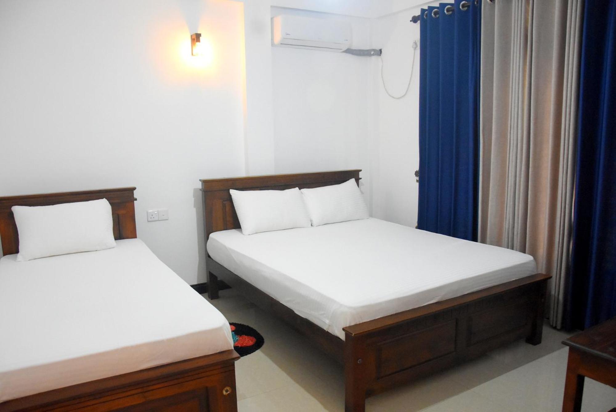 Silverline Guest House Anuradhapura Exterior photo
