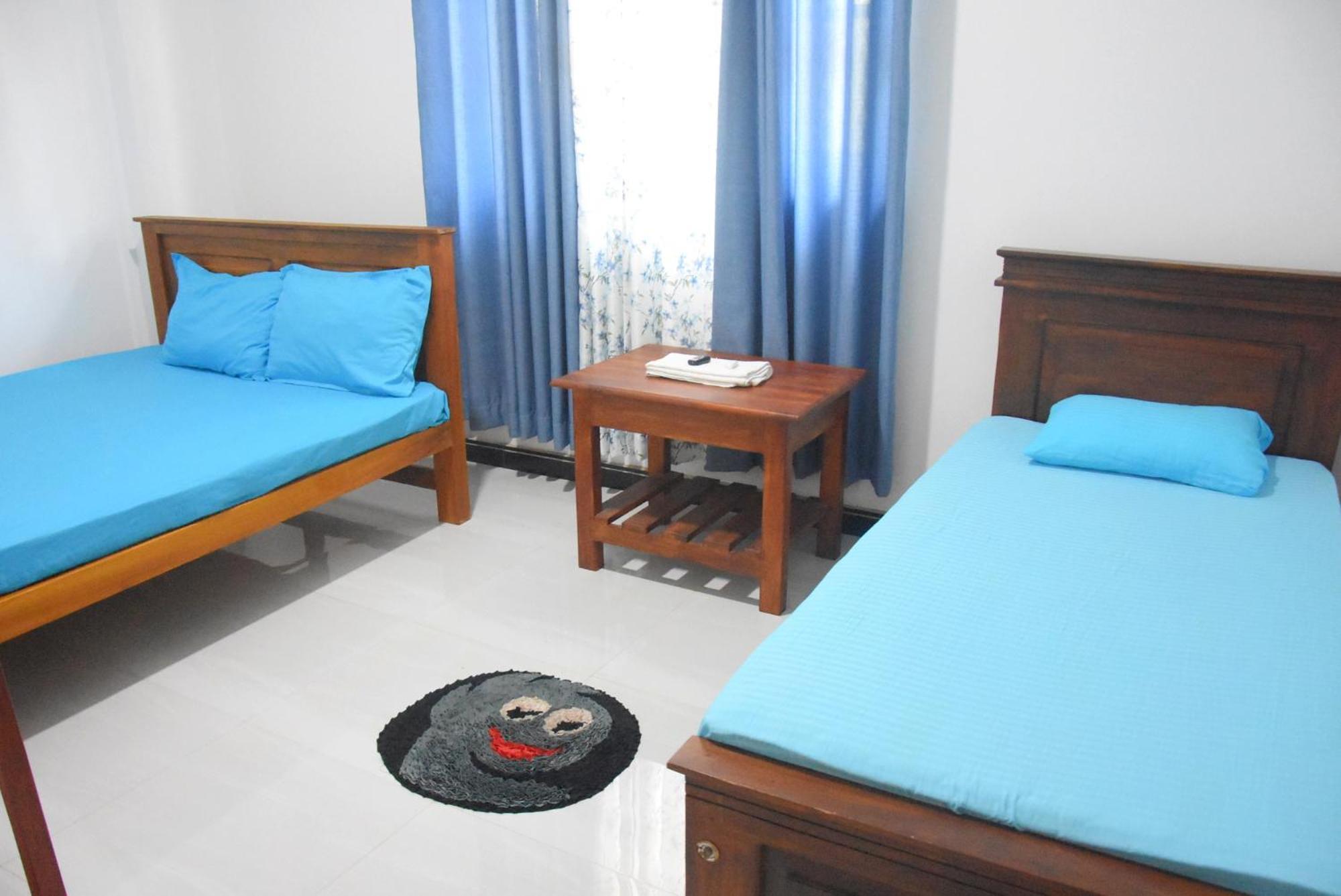 Silverline Guest House Anuradhapura Exterior photo